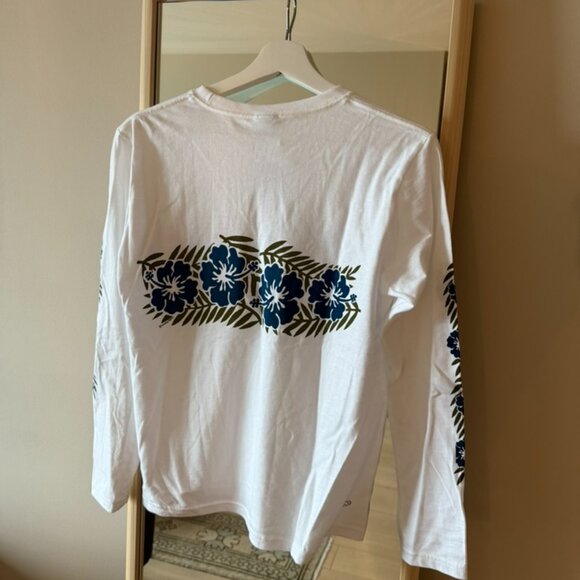 NWT Women's Crazy Shirt Retro Hibiscus Hawaii Print Long-sleeve Shirt (Size XS) - Picture 3 of 3